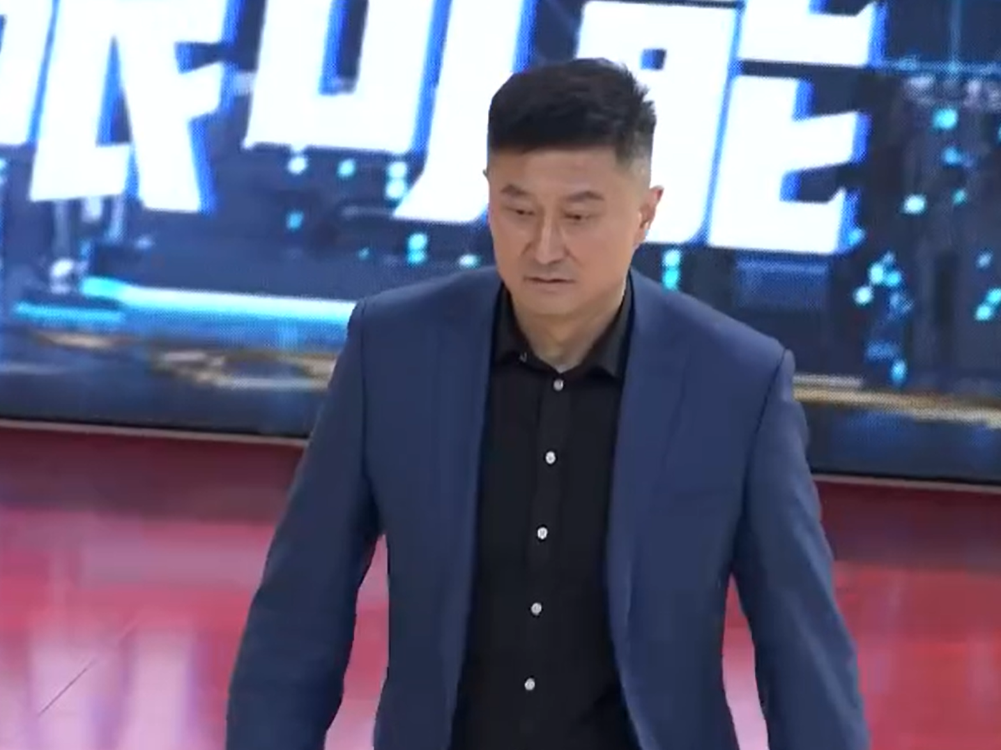 开云-不可思议！广东队3分球20中1，半场输上海26分 杜锋暴跳如雷